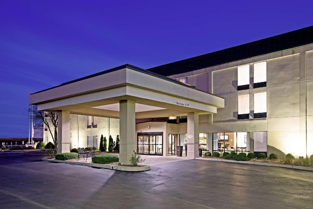 Gallery - Hampton Inn Elizabethtown