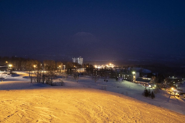 Gallery - The Green Leaf Niseko Village, Tapestry Collection By Hilton