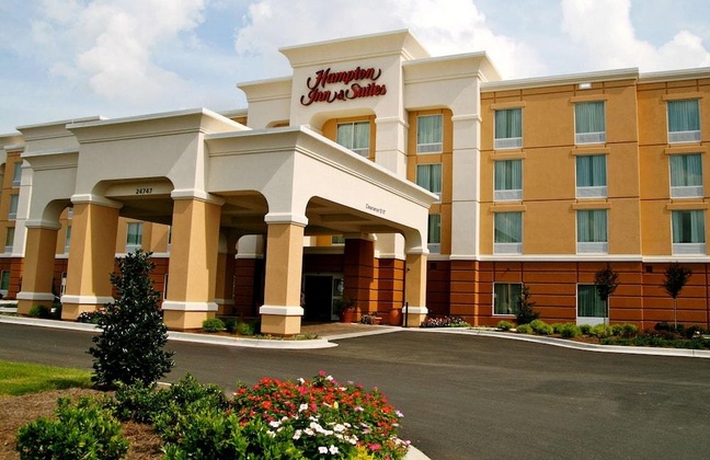 Gallery - Hampton Inn Suites Scottsboro