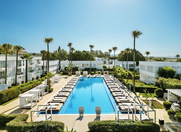 Gallery - So White Beach Resort