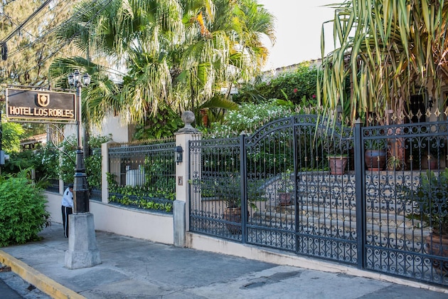 Gallery - Los Robles Charming Colonial Boutique Hotel