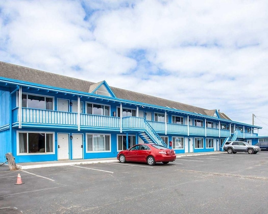 Gallery - Inn At The Sea