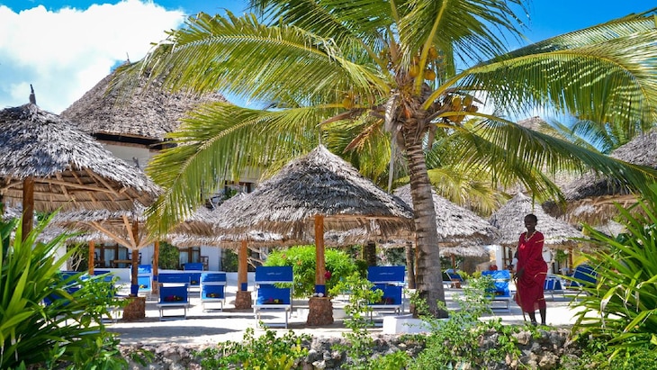 Gallery - My Blue Hotel
