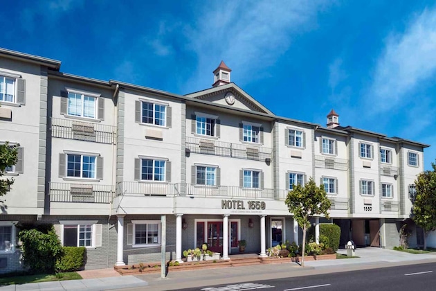 Gallery - Hotel 1550