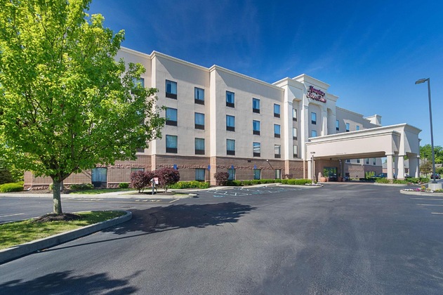Gallery - Hampton Inn & Suites Brownsburg