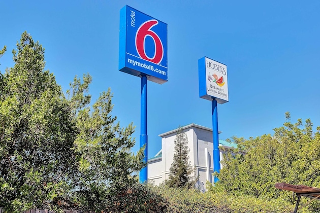 Gallery - Motel 6 Belmont, Ca - San Francisco - Redwood City