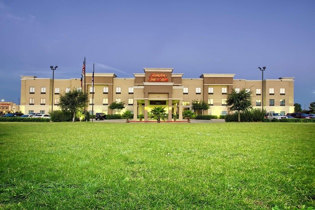 Gallery - Hampton Inn & Suites Houston - Rosenberg