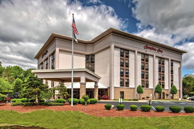 Gallery - Hampton Inn Elizabeth City