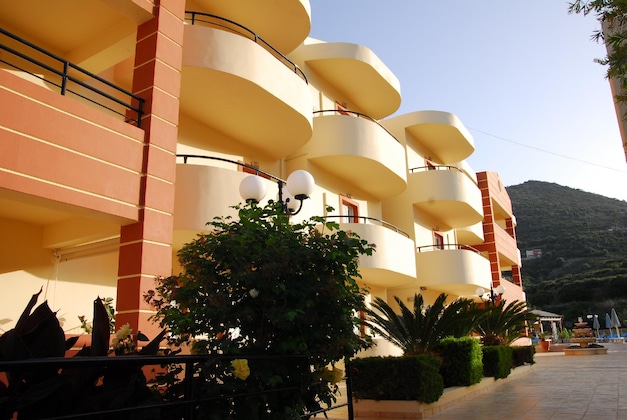 Gallery - Elpis Studio Apartments