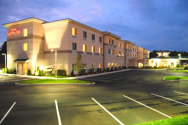 Gallery - Hilton Garden Inn Riverhead