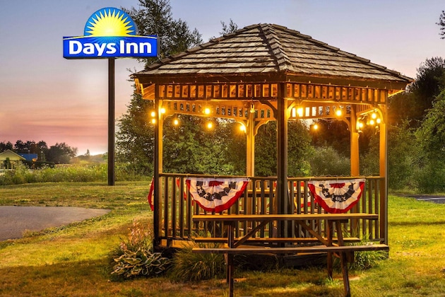 Gallery - Days Inn By Wyndham Iron Mountain