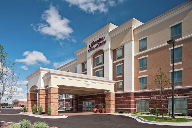 Gallery - Hampton Inn & Suites Saginaw