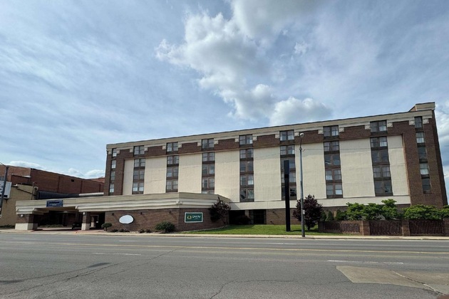 Gallery - Quality Inn & Suites Downtown Mansfield