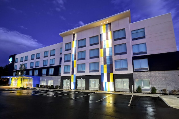 Gallery - Tru By Hilton Concord