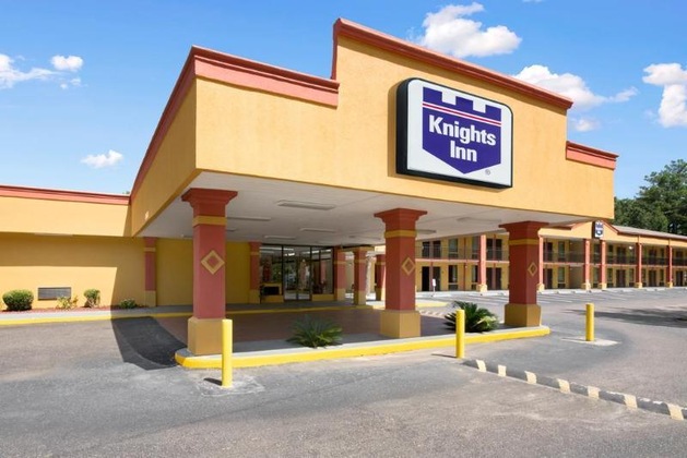 Gallery - Knights Inn Aiken