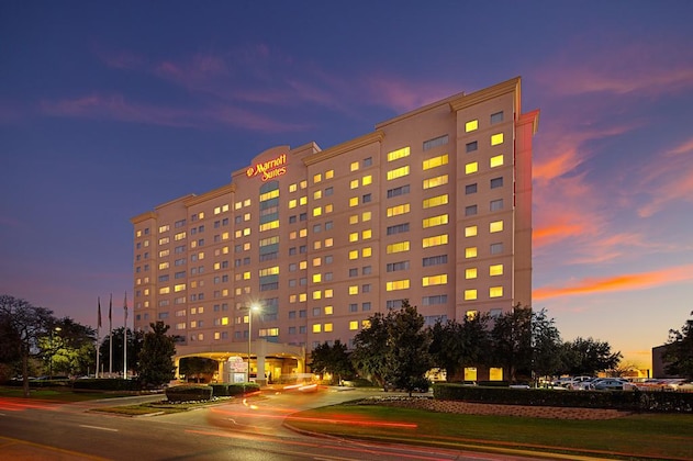 Gallery - Dallas Marriott Suites Medical Market Center