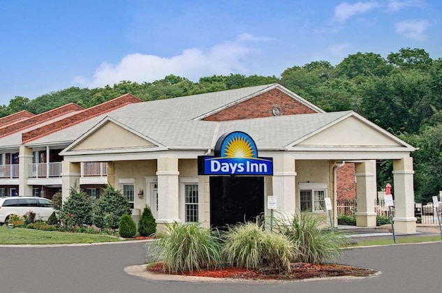 Gallery - Days Inn By Wyndham Ku Lawrence