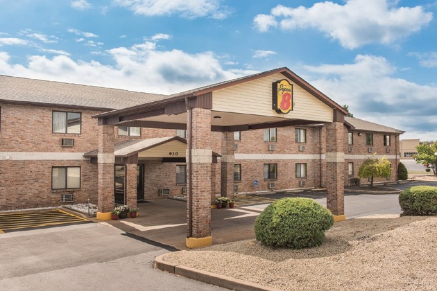 Gallery - Super 8 By Wyndham Farmington