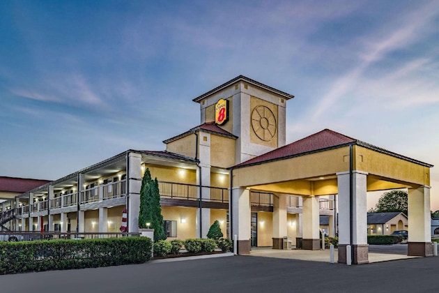 Gallery - Super 8 By Wyndham Columbia