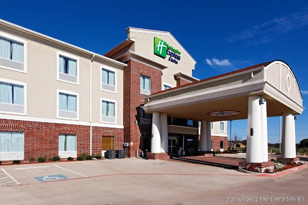 Gallery - Holiday Inn Express Hotel & Suites Cleburne By Ihg