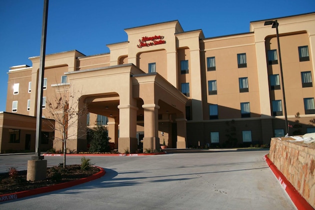 Gallery - Hampton Inn & Suites Decatur