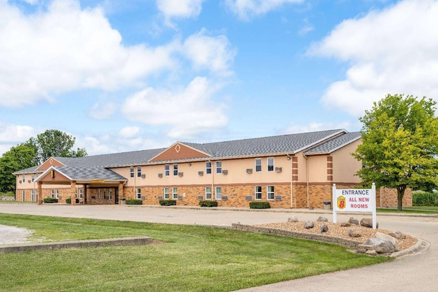 Gallery - Super 8 By Wyndham Mattoon