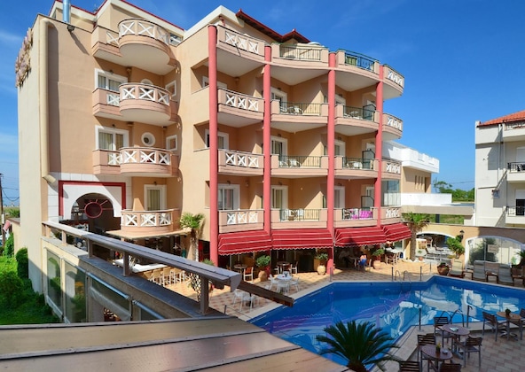 Gallery - Evilion & Stilvi Sea & Sun Hotels