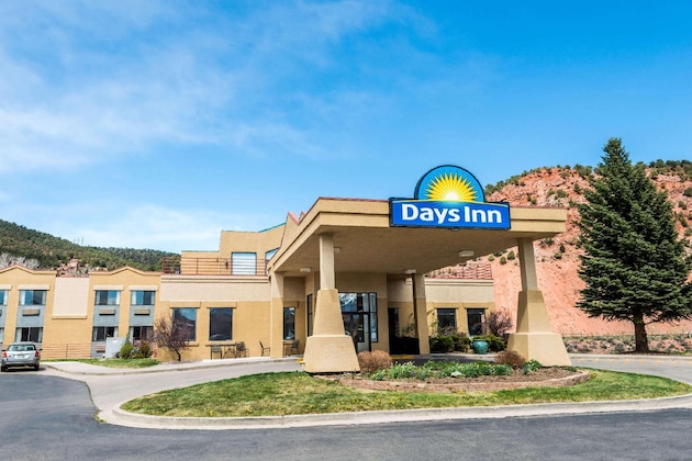 Gallery - Days Inn By Wyndham Carbondale