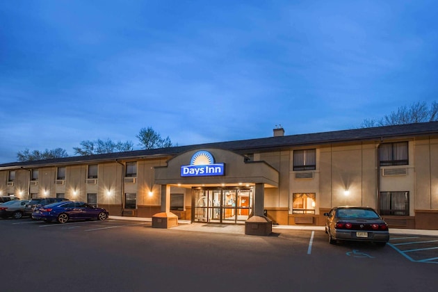 Gallery - Econo Lodge Woodbridge