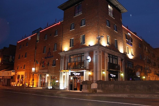 Gallery - The Pier Hotel