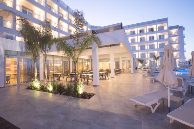 Gallery - Evalena Beach Hotel