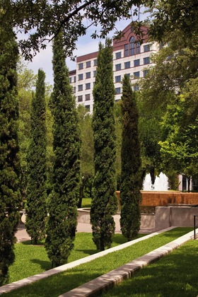Gallery - Renaissance Austin Hotel