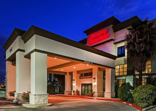 Gallery - Hampton Inn & Suites Houston-Westchase