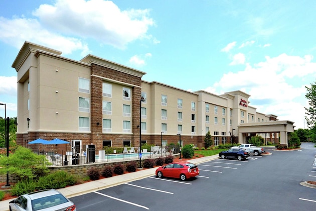 Gallery - Hampton Inn & Suites Huntersville