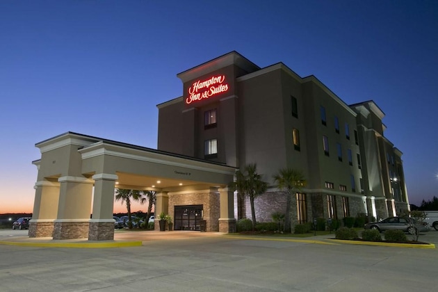 Gallery - Hampton Inn & Suites Wiggins