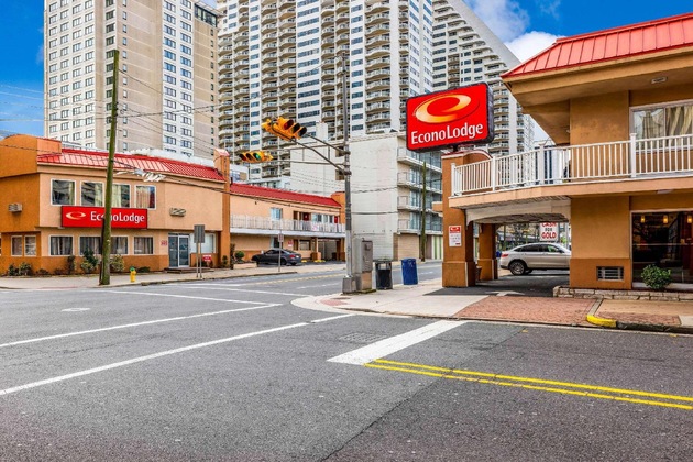 Gallery - Econo Lodge Beach And Boardwalk