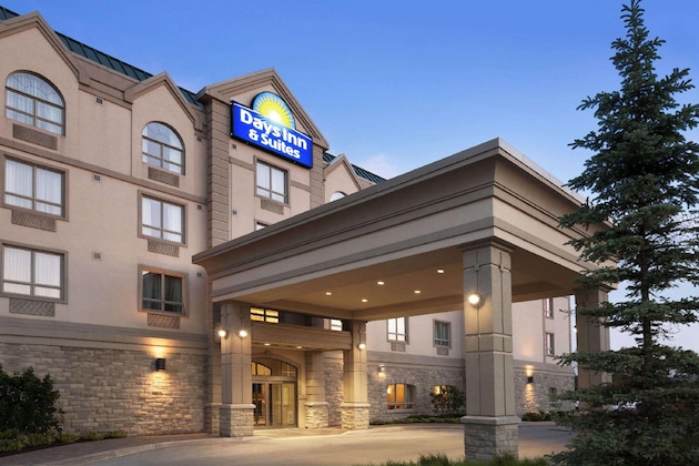 Gallery - Days Inn & Suites By Wyndham Collingwood