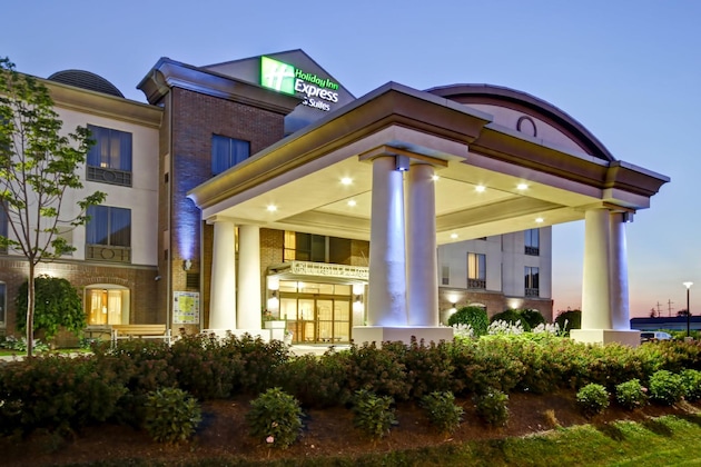 Gallery - Spark By Hilton Guelph