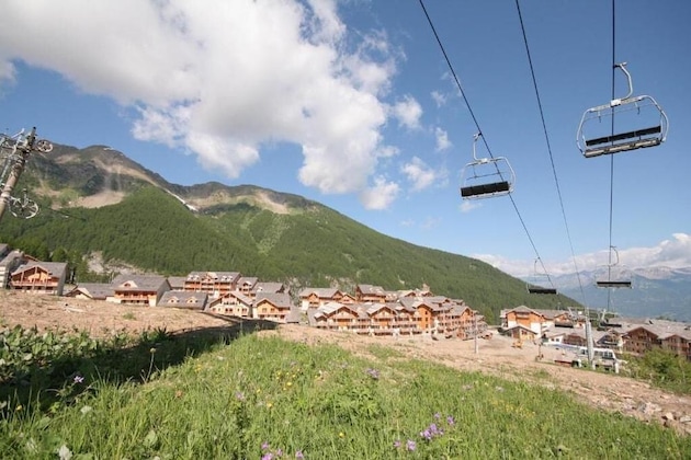 Gallery - La Combe D'or