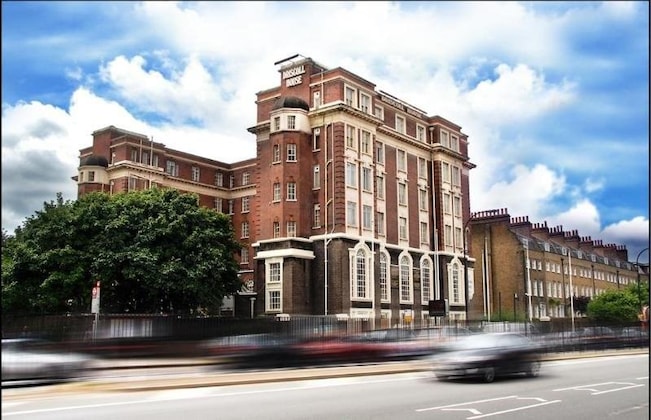 Gallery - Restup London