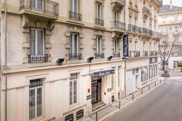 Gallery - 1924 Hôtel