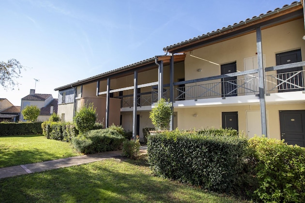 Gallery - Les Pins Galants