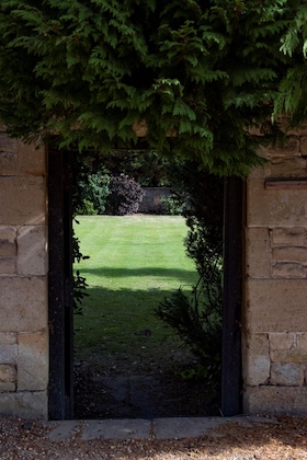 Gallery - The Haycock Manor Hotel