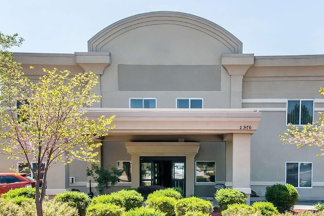 Gallery - Quality Inn & Suites Ann Arbor Hwy 23