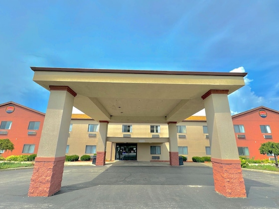 Gallery - Fairbridge Inn & Suites Batavia-Darien Amusement Park