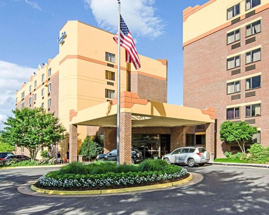 Gallery - Comfort Inn University Center