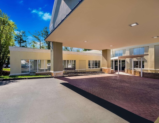Gallery - Comfort Inn Falls Church - Tysons Corner