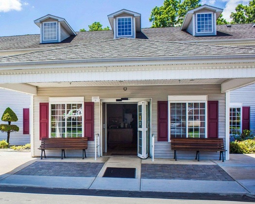 Gallery - Comfort Inn Guilford