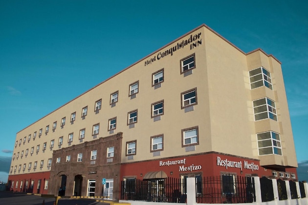 Gallery - Hotel Conquistador Inn By Us Consulate
