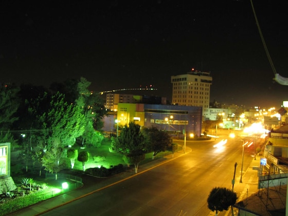 Gallery - Best Western Plus Plaza Florida & Tower